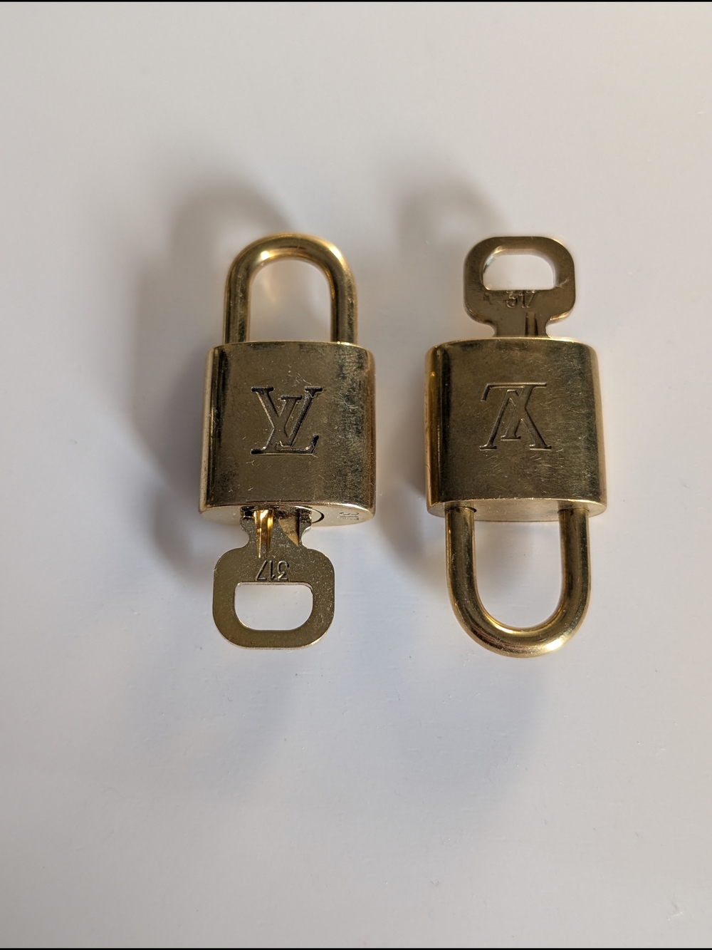 Louis Vuitton #317 Gold Padlock Set (2) with Keys - Picture 2 of 4